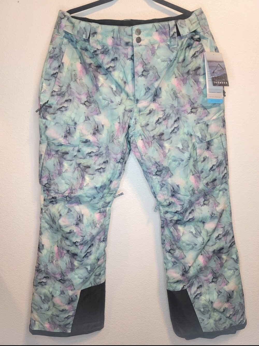 Iceburg Womens Brand New Snow Pants For Sale